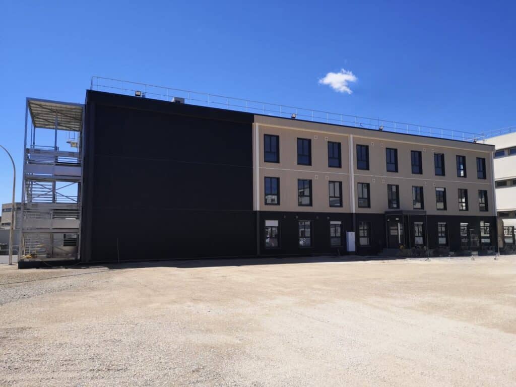 Photo Naval retouchée